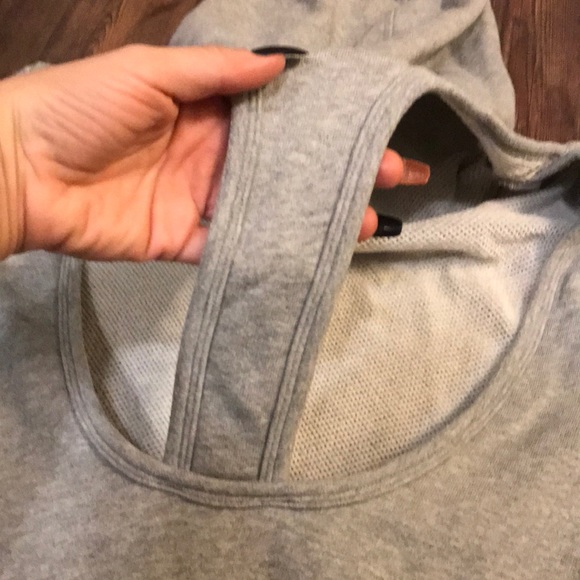 Victoria secret sport pullover - Picture 8 of 8